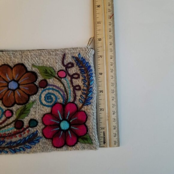 Vibrant Peruvian Embroidered Floral Zippered Pouch Purse Bag, Small, Boho - Picture 4 of 6